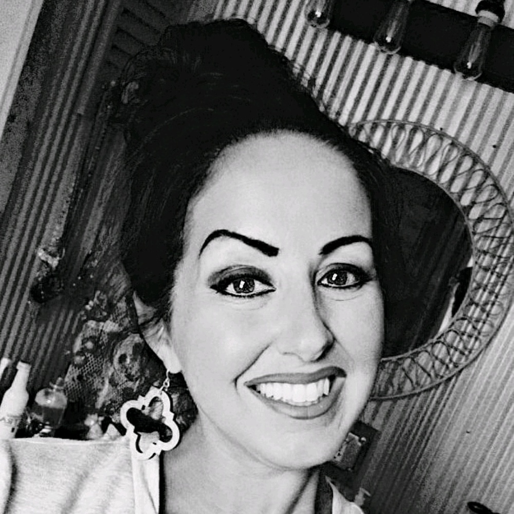 Meet your Posher, Tracy